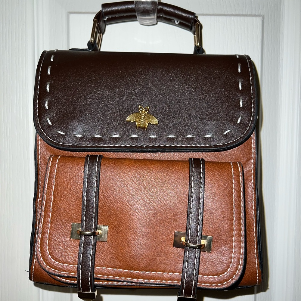 *NWOT* Mini Bee Backpack/Purse Faux Leather